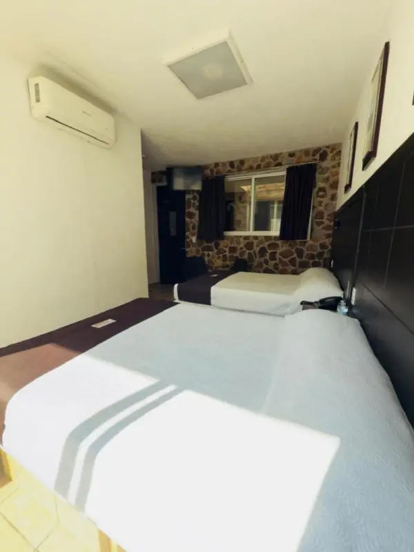 Hotel Stone 9